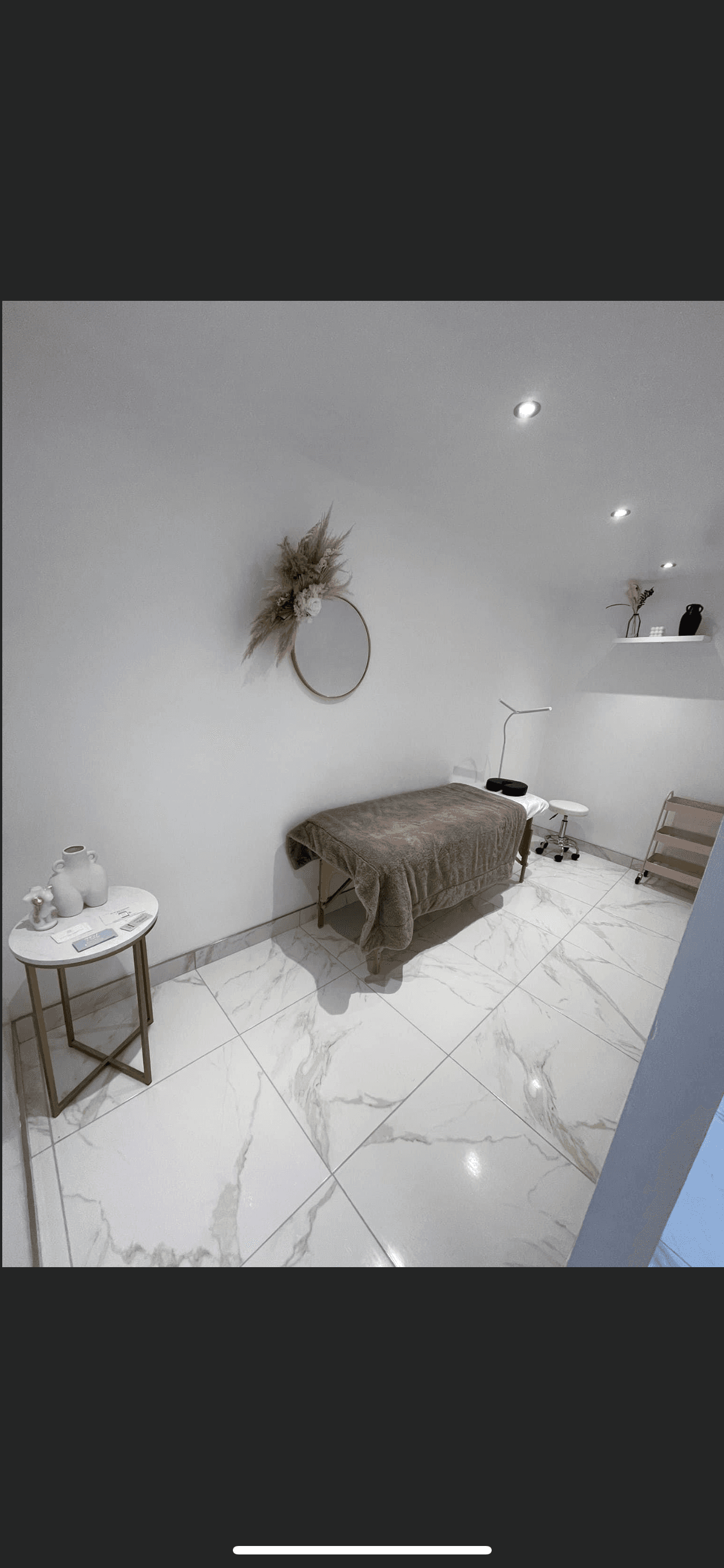 The sculpted clinic image 3