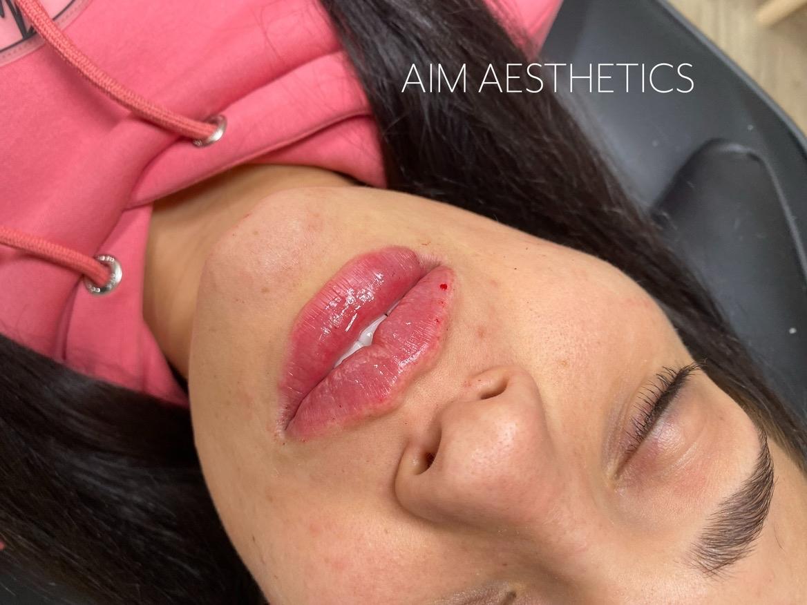 Beauty Lounge - ABERYSTWYTH image 3