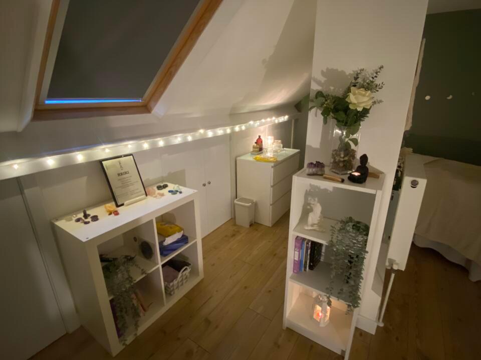 Rose and Moon Therapies image 2