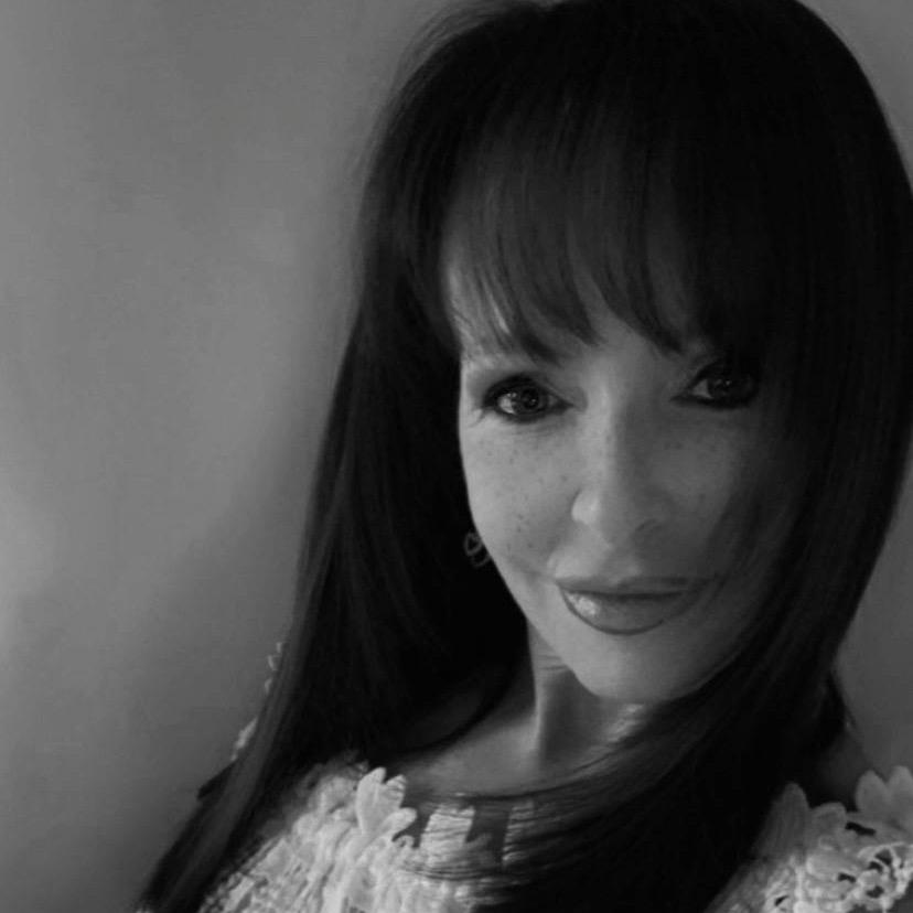 Nikki Zucconi Aesthetics image 1